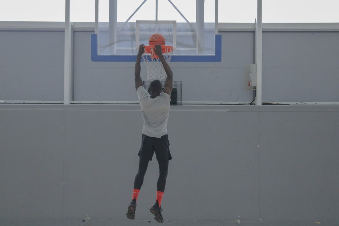 Timed Betting on Sports Bookmakers